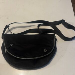 Lululemon All Night Festival Bag Micro 2L Black